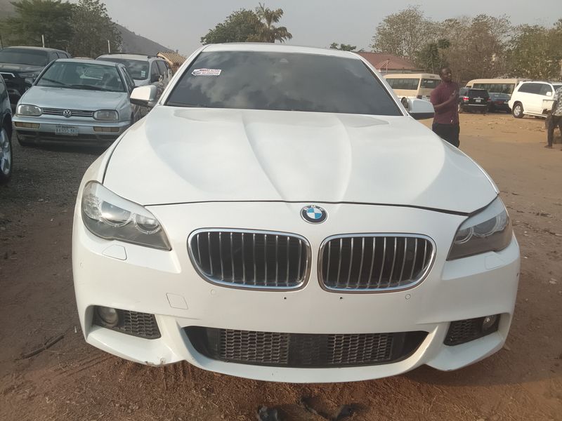 Main image of 2013 BMW X5